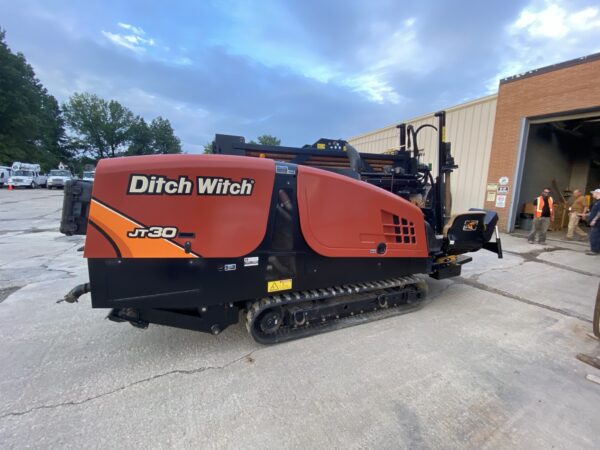 2016 Ditch Witch JT30 directional drill