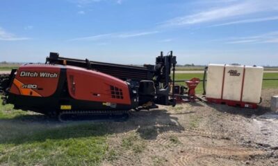 2016 Ditch Witch JT20 directional drill FM13 mixer