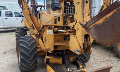 1995 Case 860 trencher/backhoe