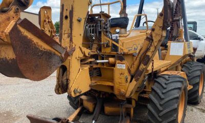 1995 Case 860 trencher/backhoe