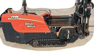 2011-Ditch-Witch-JT5-directional-drill-1