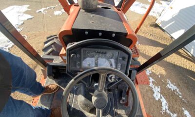 2006-Ditch-Witch-RT95H-trencher-2