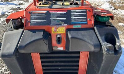 2021-Ditch-Witch-SK1050-3