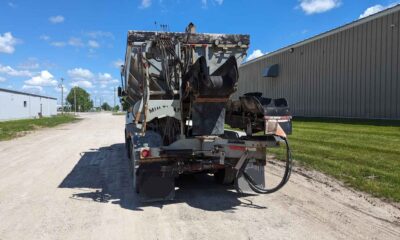 2006-International-Paystar-stone-spreader-6