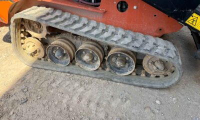 2017-Ditch-Witch-SK1050-4