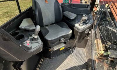 2022-Ditch-Witch-AT32-directional-drill-4