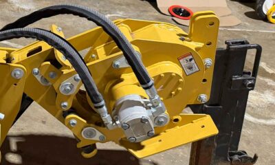 2025-Vermeer-SPX25-vibratory-plow-6