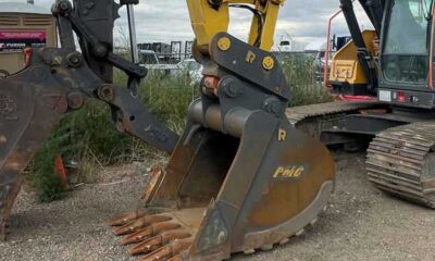 2025-Komatsu-PC360LC-6